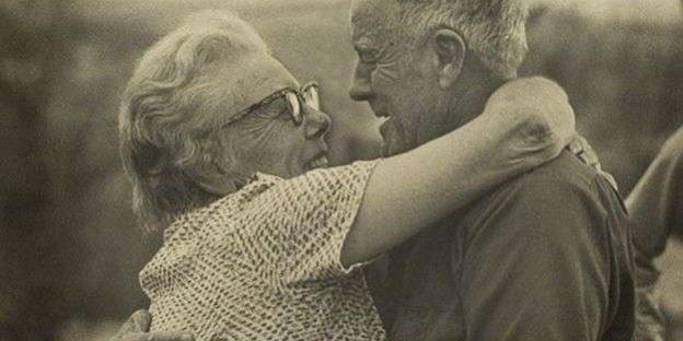 imagenes-amor-pareja-mayor-enamorada